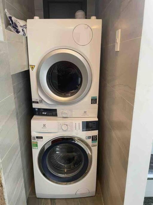 Ho 2bed-riverside Nearairport